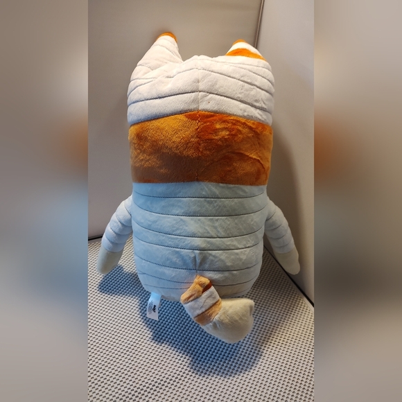Bluey 18 Large Bingo Mummy Plush 18\